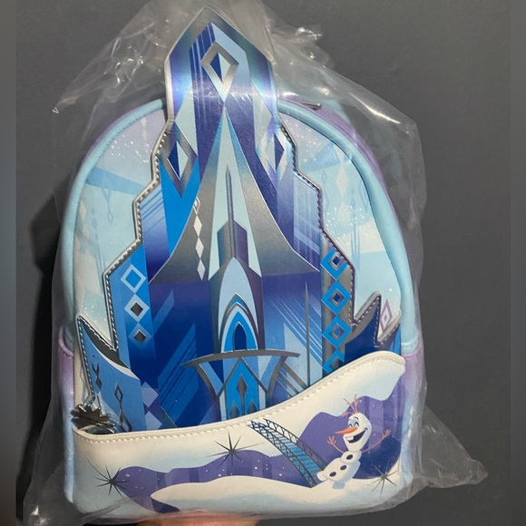 Loungefly - Picture 2 of 8